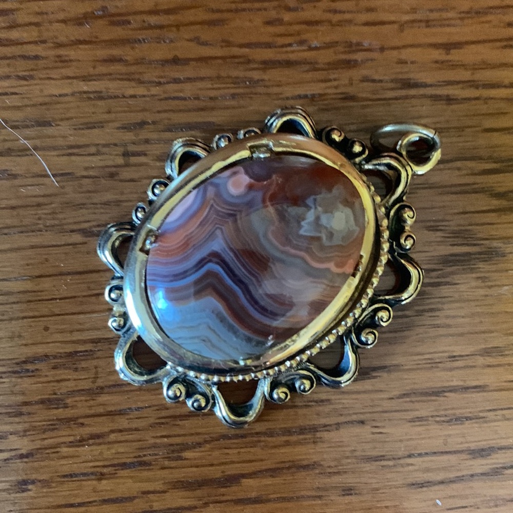 Pendant - Picture 3 of 3